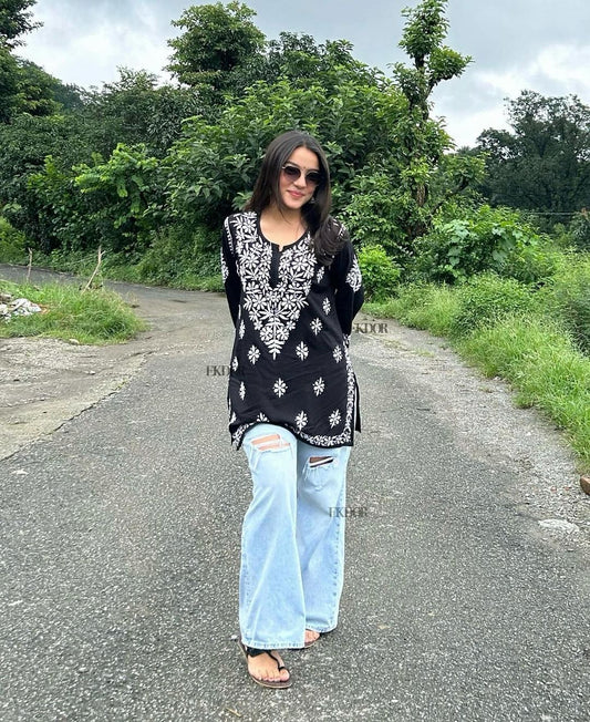 Desi Embroided Kurti In Short Summer Today Sale