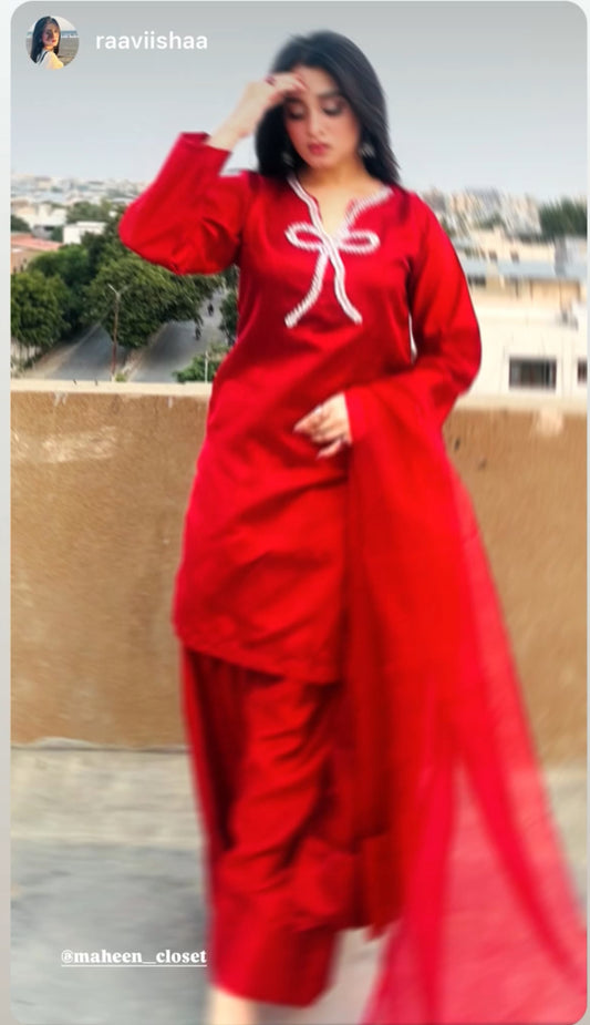 Bow Style Heavy Zarcon Farshi Shalwar ❤️
